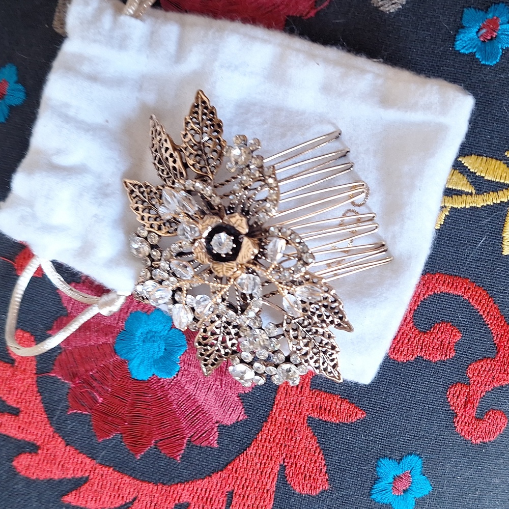 Aldo Gold and Crystal Encrusted Floral Hair Pin Wedding Party Cocktail